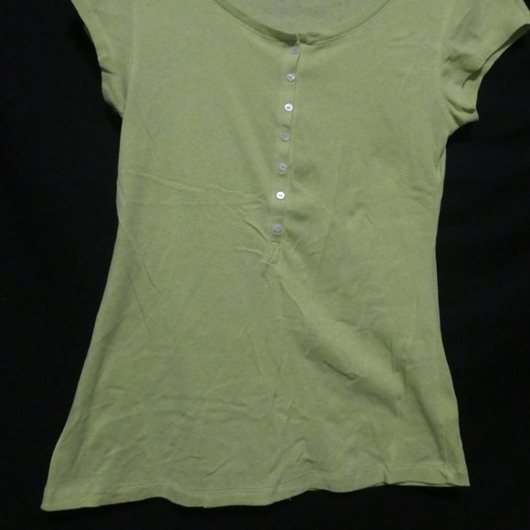 OLD NAVY Perfect Henley | large | Lime Green | Partial Button Down Shirt - Picture 6 of 11